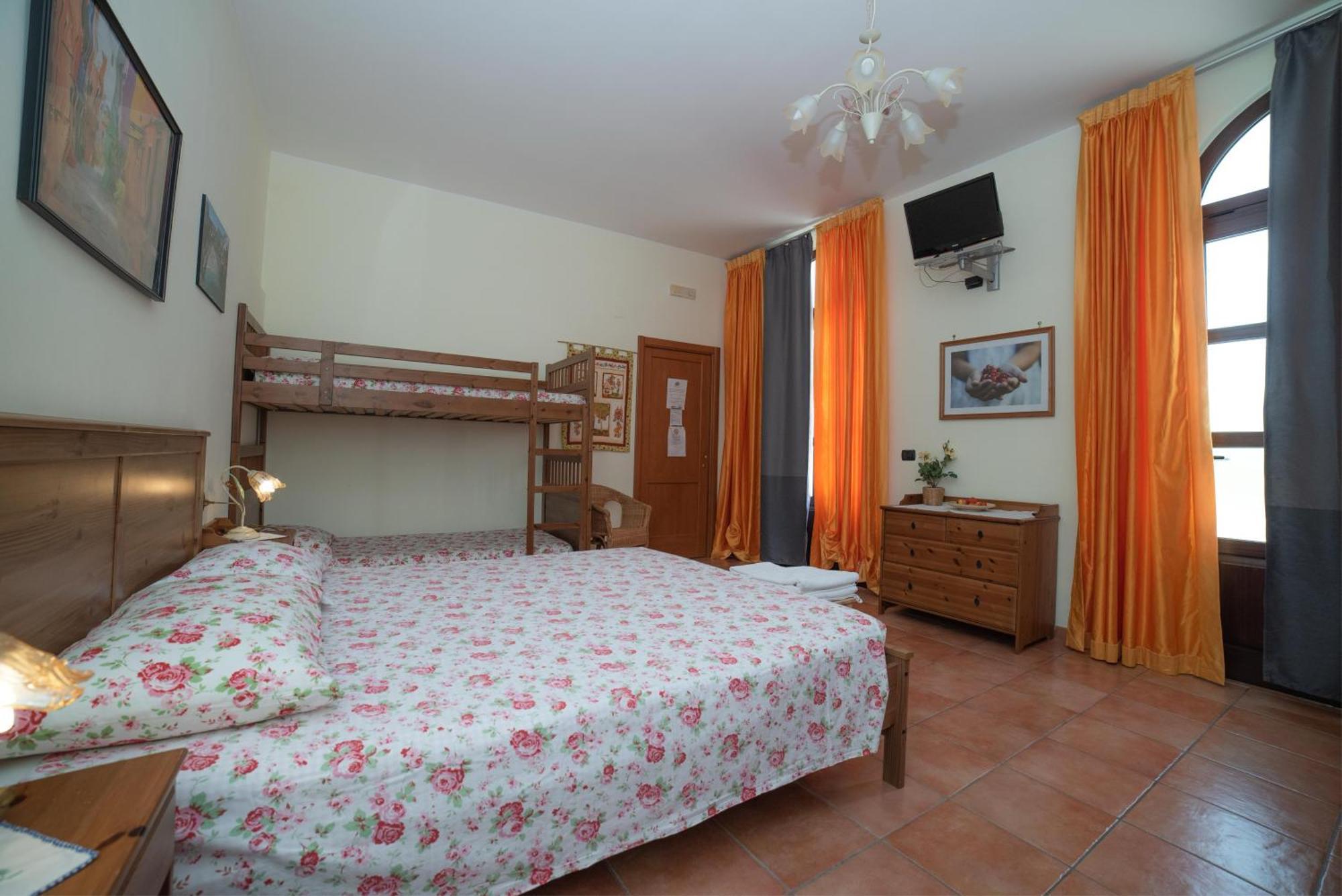 Agriturismo Fiori D'Arancio Palagiano Eksteriør billede