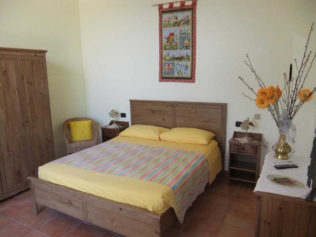 Agriturismo Fiori D'Arancio Palagiano Værelse billede